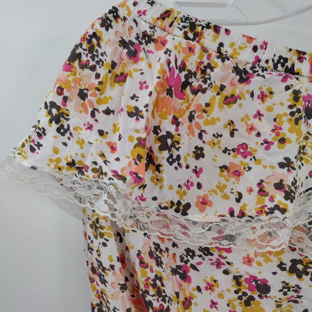 Top - Picture 4 of 9